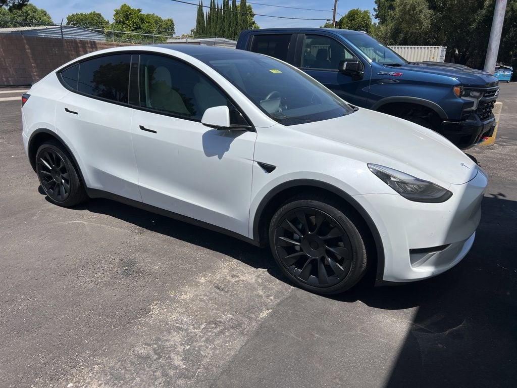 tesla model y 2021 5YJYGDEE3MF075213 image tesla model y 2021 5YJYGDEE3MF075213 image